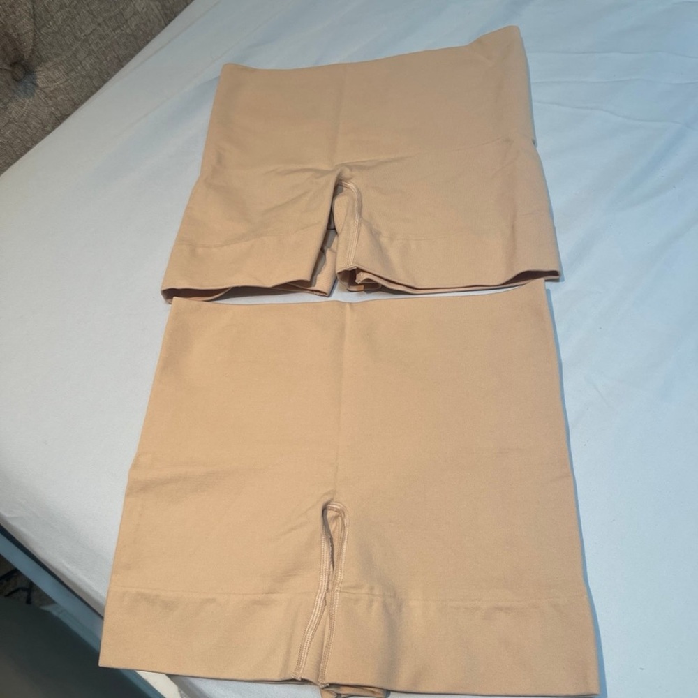 Flexees by Maidenform Tan Shapewear Shorts NWOT Size XL Two pair